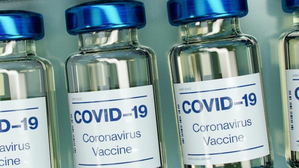 Lenke til artikkel: 3. dose for alle over 65 år